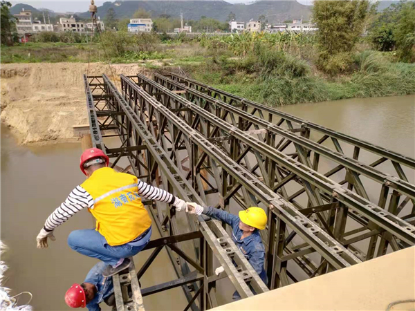 湖南拓天路橋工程機(jī)械有限公司,湖南路橋設(shè)施設(shè)計(jì),湖南路橋設(shè)施銷售,路橋建設(shè)